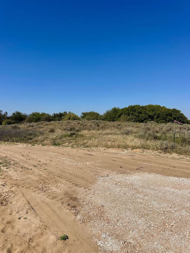 Lot 16 Maverick Estates Phase 2 - Photo 1