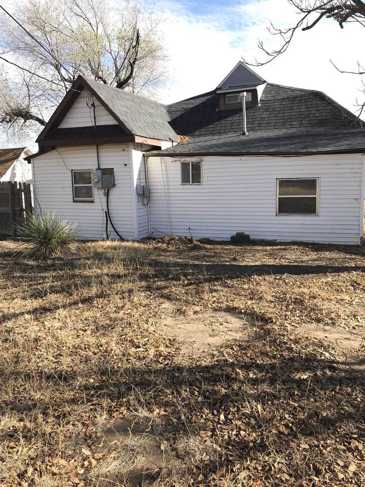 1023 Lawson Avenue - Photo 1