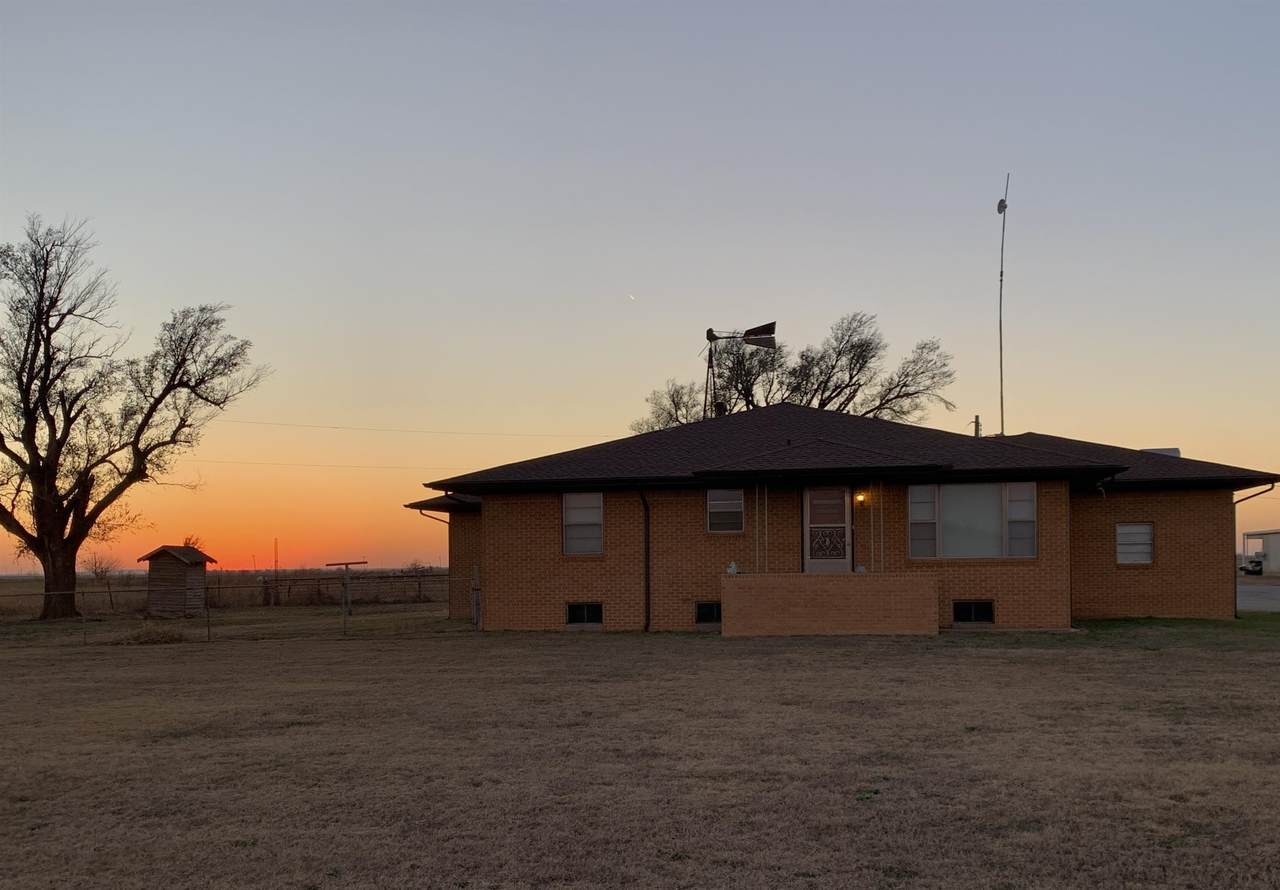 2704 102nd Street - Photo 1