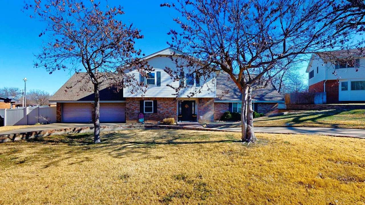 3712 Twisted Oak Lane - Photo 1