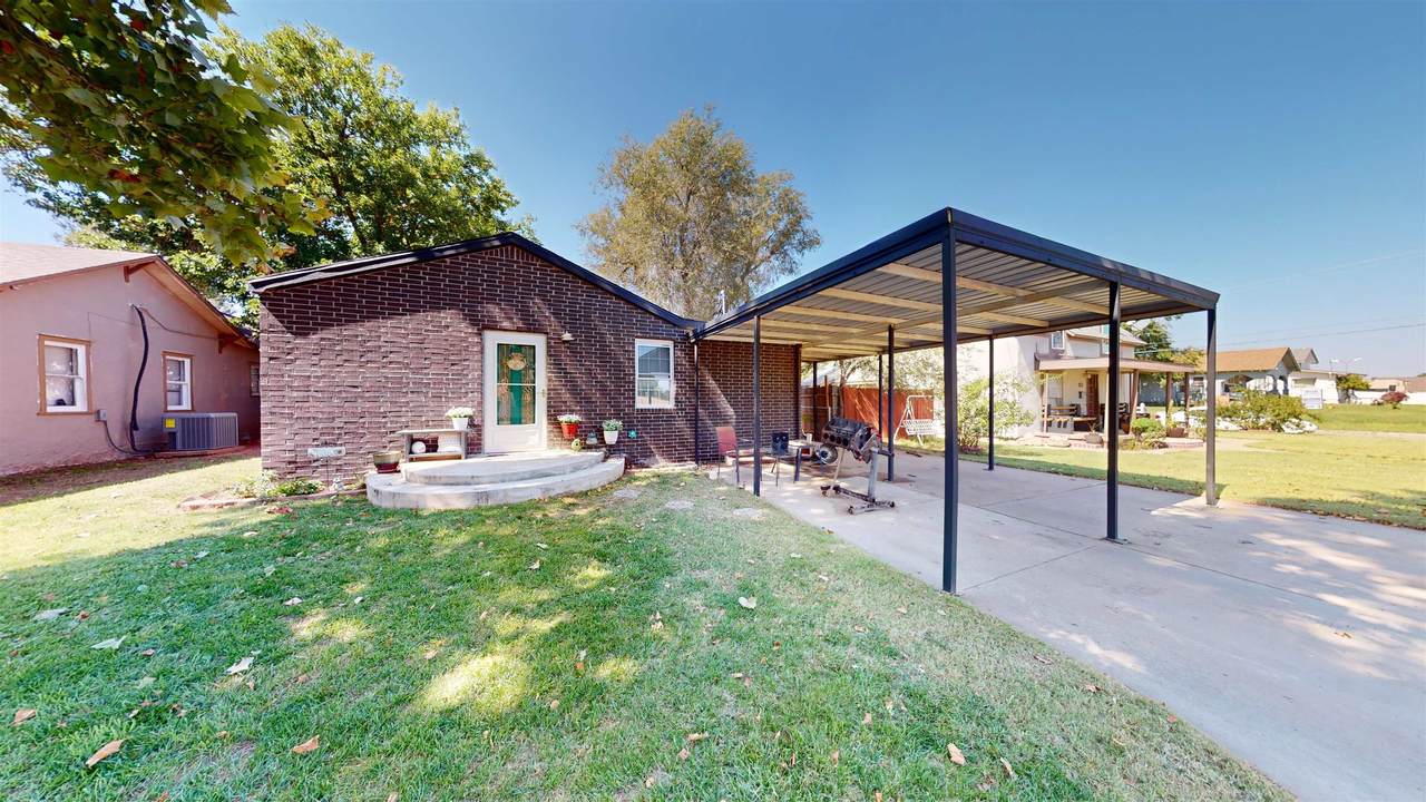 1407 14th Street - Photo 1