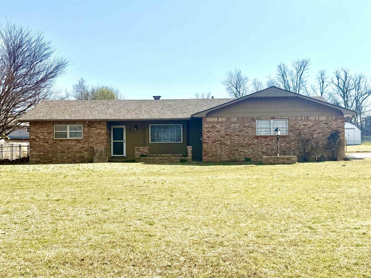 4815 Cedardale Rd - Photo 1