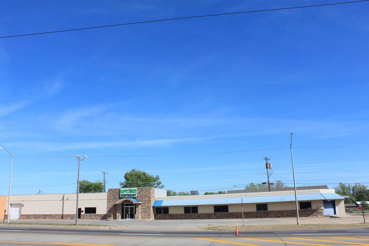 2314 Oklahoma Ave - Photo 1