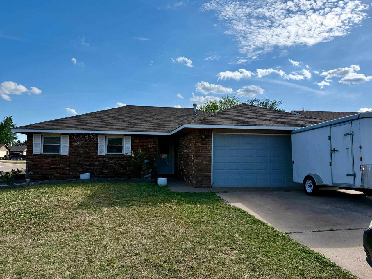 5801 Cedar Ridge Dr - Photo 1