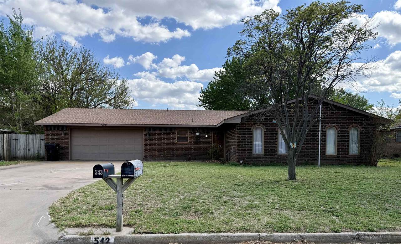 542 Skyview Dr - Photo 1