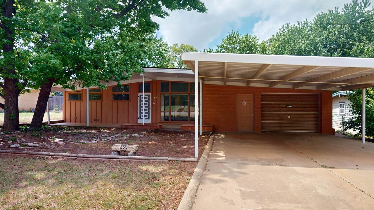 1835 20th St - Photo 1
