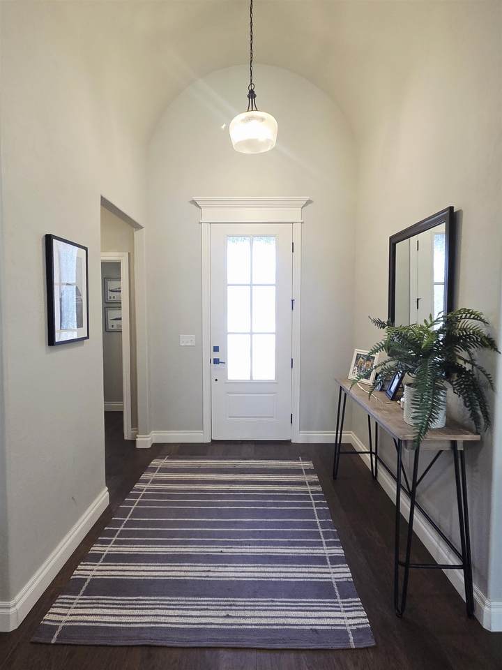 https://bt-photos.global.ssl.fastly.net/nwok/1280_boomver_1_20260533-2.jpg