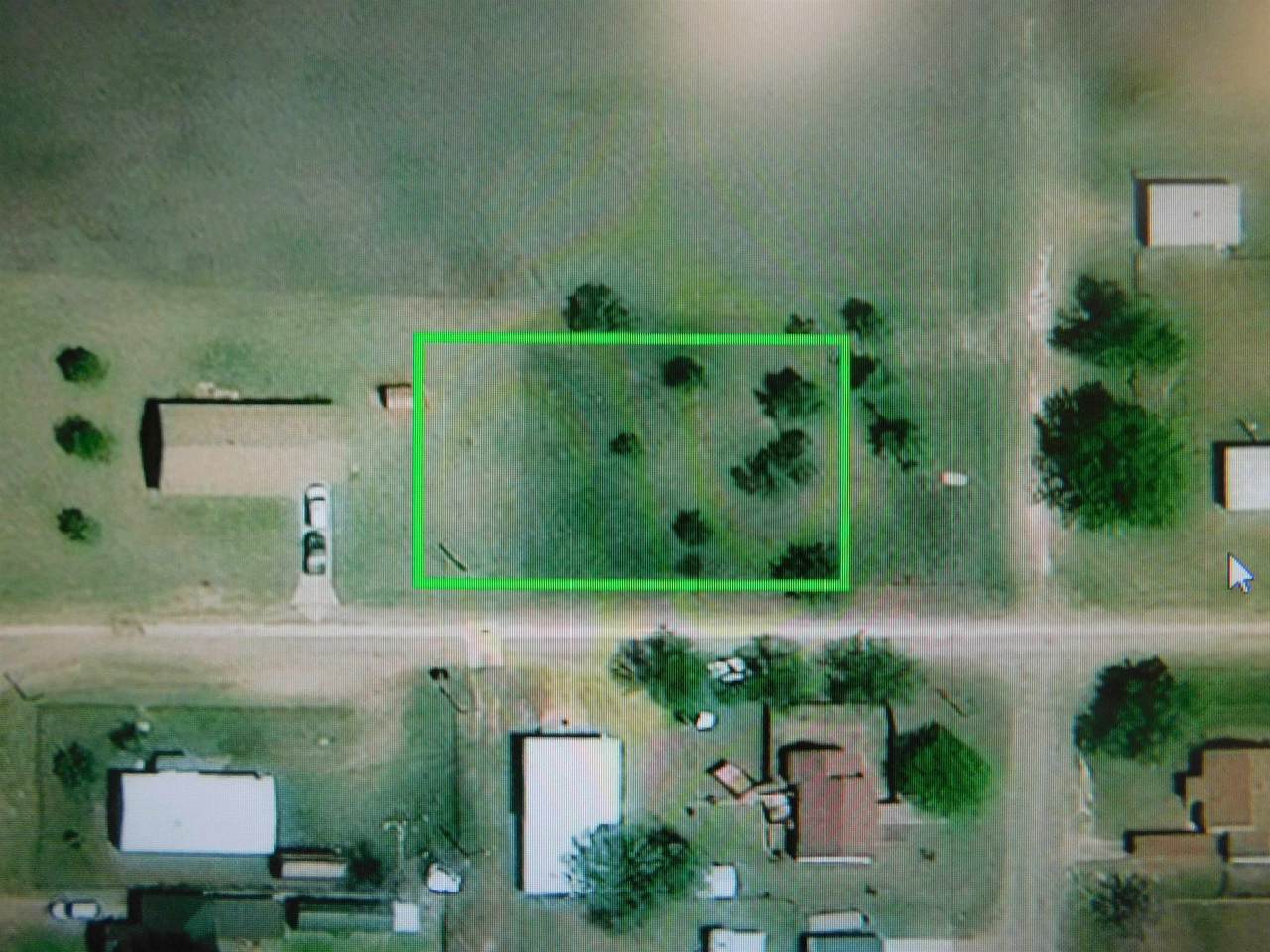 Hall L9 to12 B5 Elm St - Photo 1