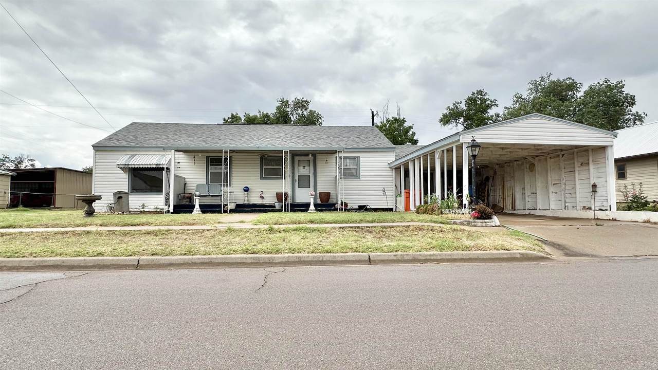 210 1st St - Photo 1