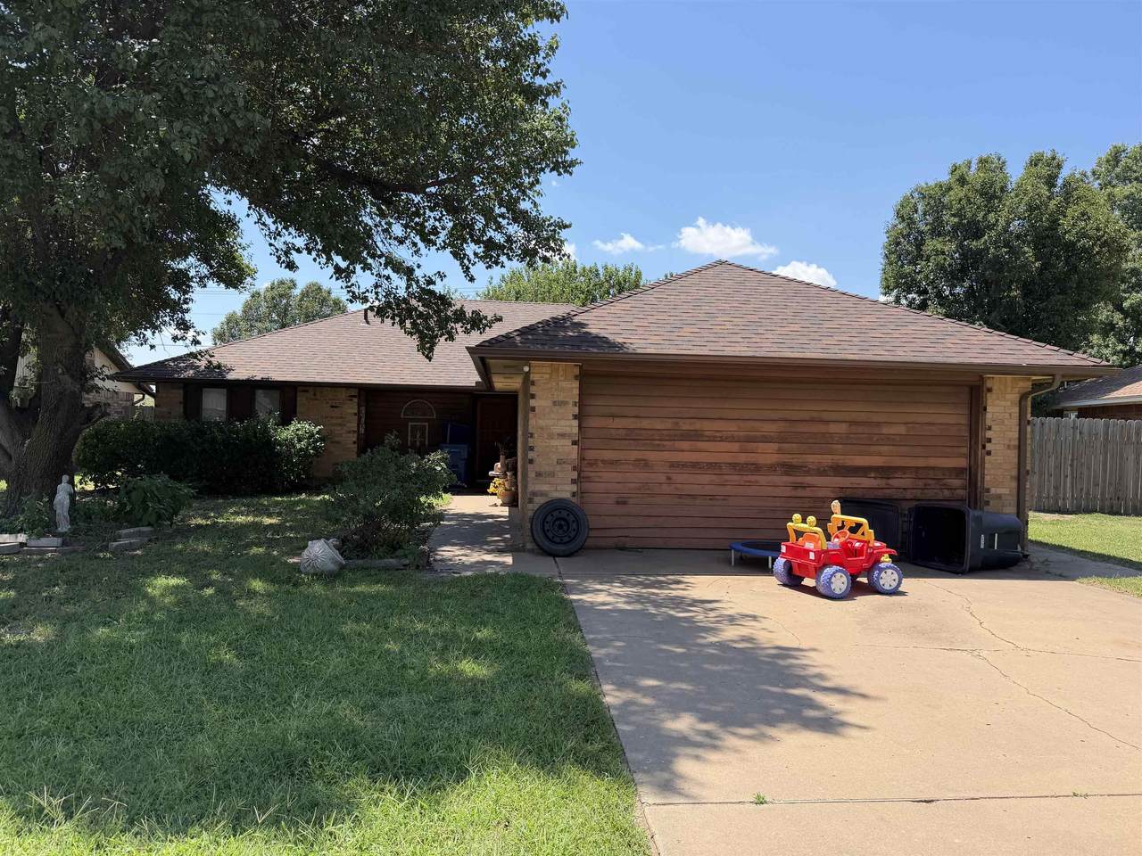 2726 Mt Vernon - Photo 1