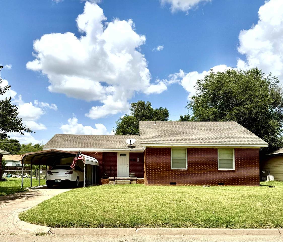 1306 Hite Blvd - Photo 1
