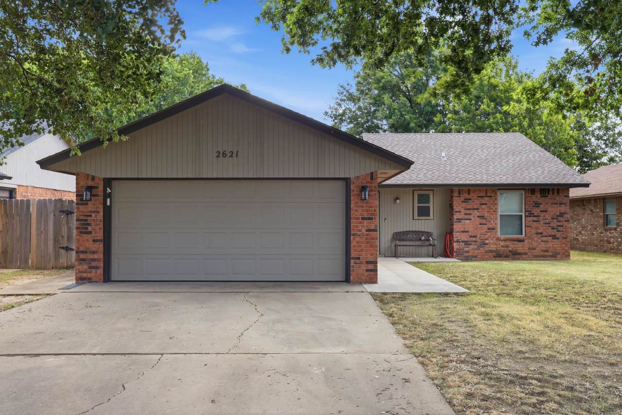 2621 Liberty Ln - Photo 1