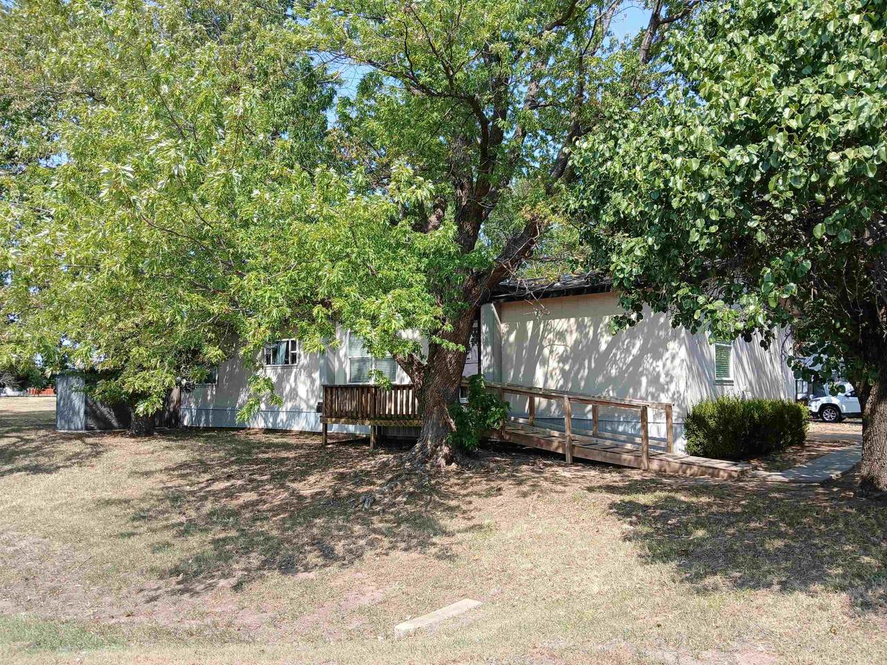 2326 Sheryl Ann Ave - Photo 1