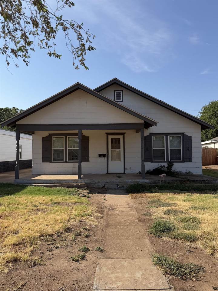 718 Broadway - Photo 1
