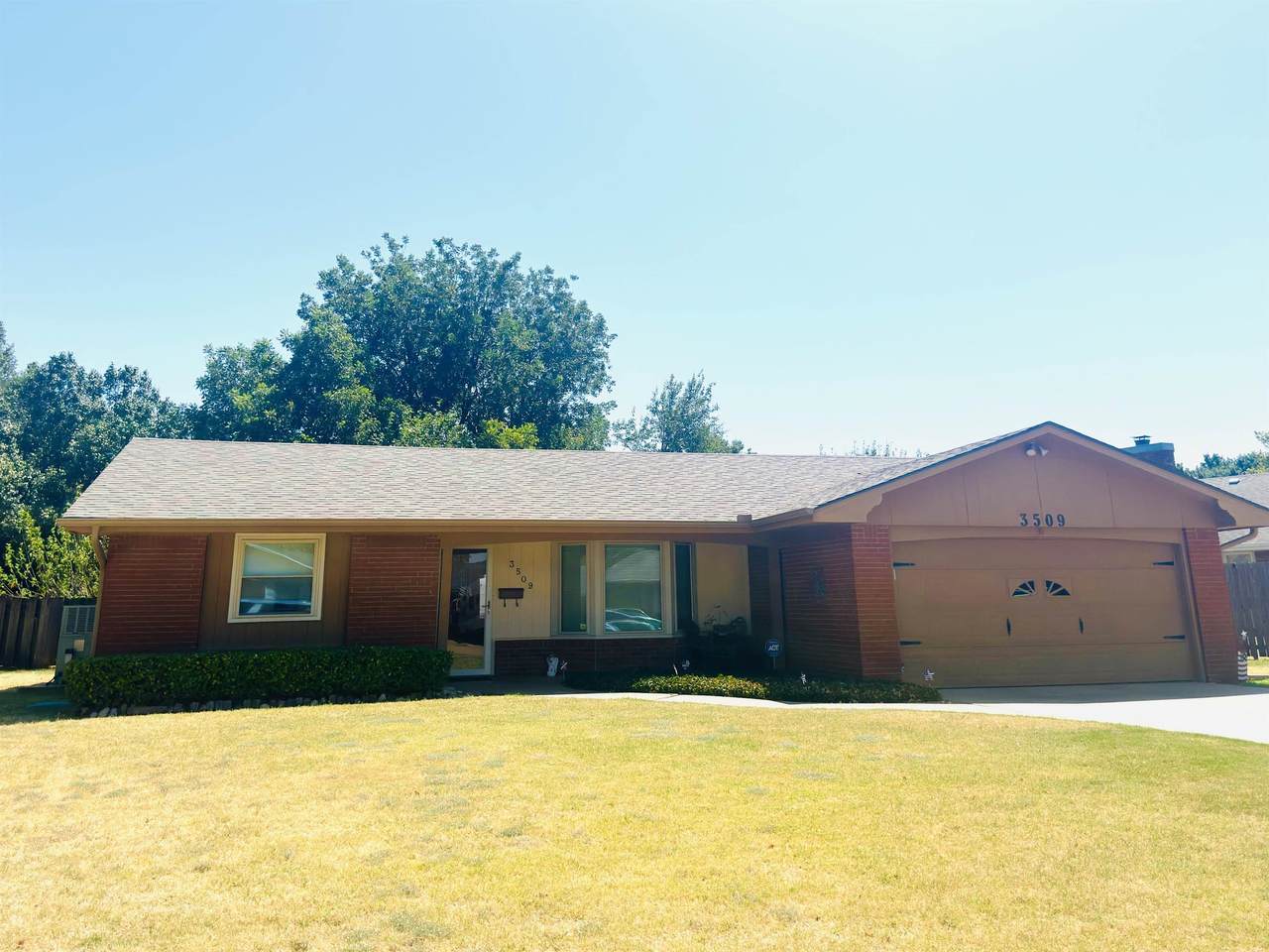 3509 Mayberry St - Photo 1