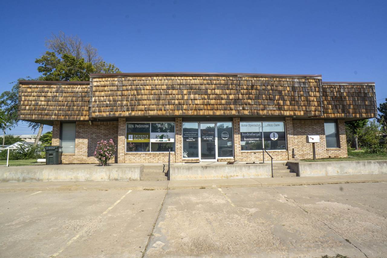 1020 18th Street - Photo 1