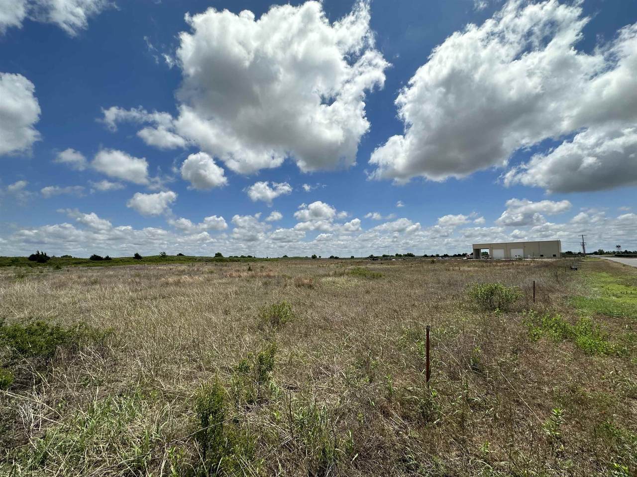 20 acres &Acirc;&plusmn; Sec 24-23-22 Tract 1 & 4 - Photo 1