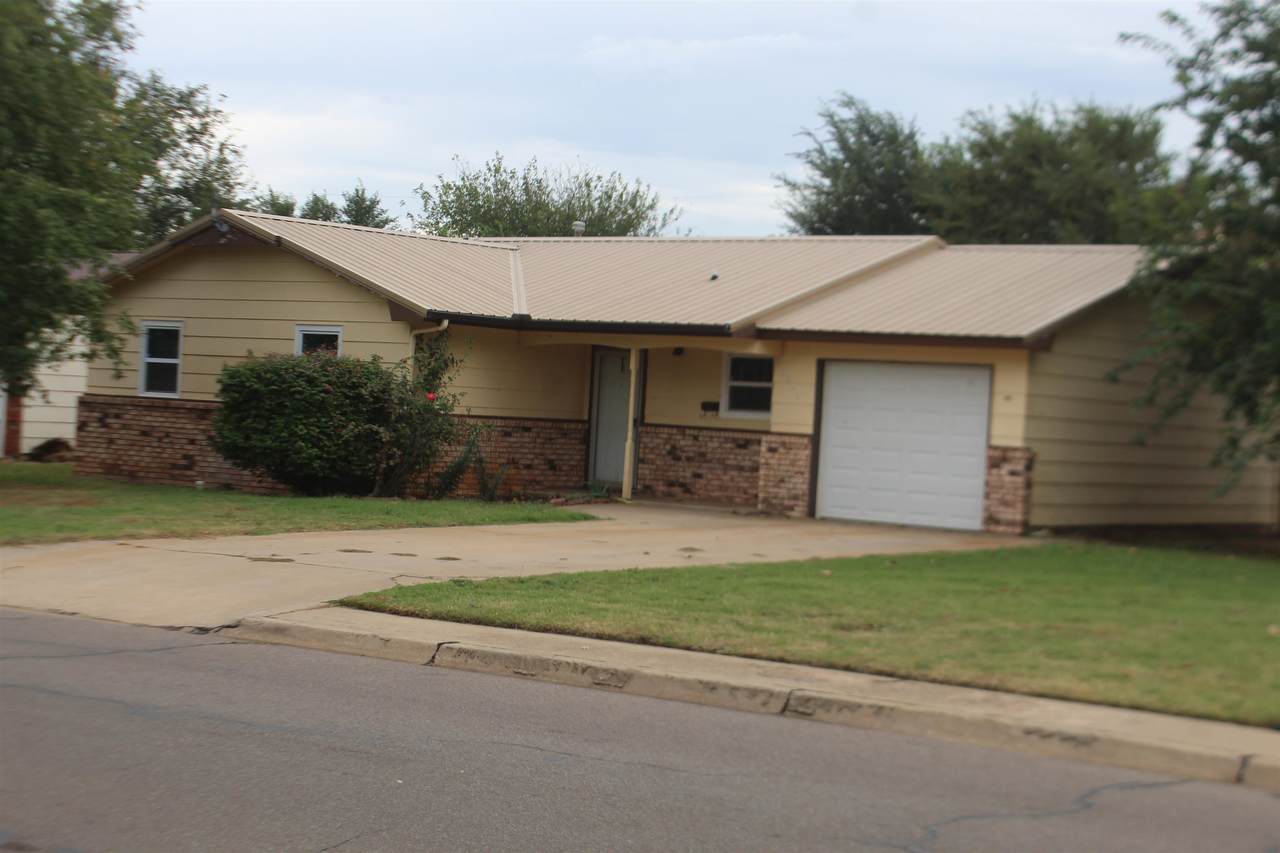 2625 Santa Fe Ave - Photo 1