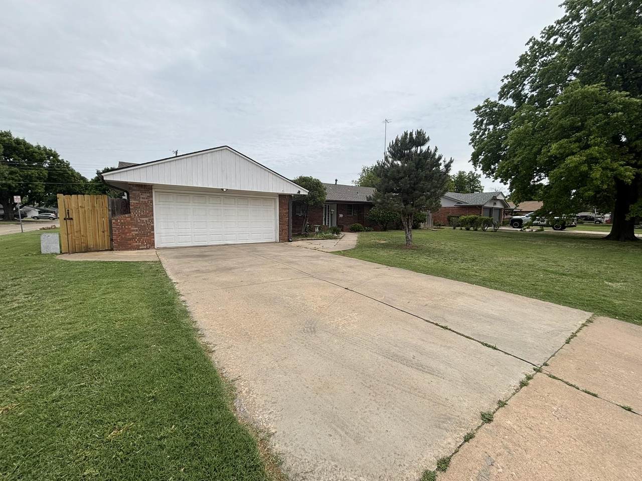 1351 Munger - Photo 1