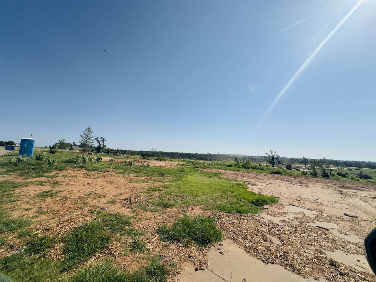 725 Ridgeway Dr - Photo 1