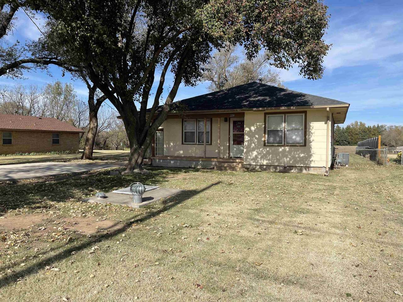 2214 Norman Rd - Photo 1