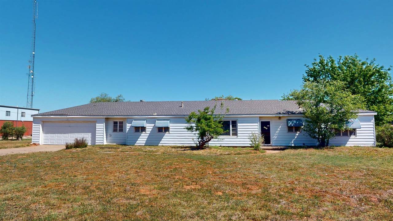 420 Downs Ave - Photo 1