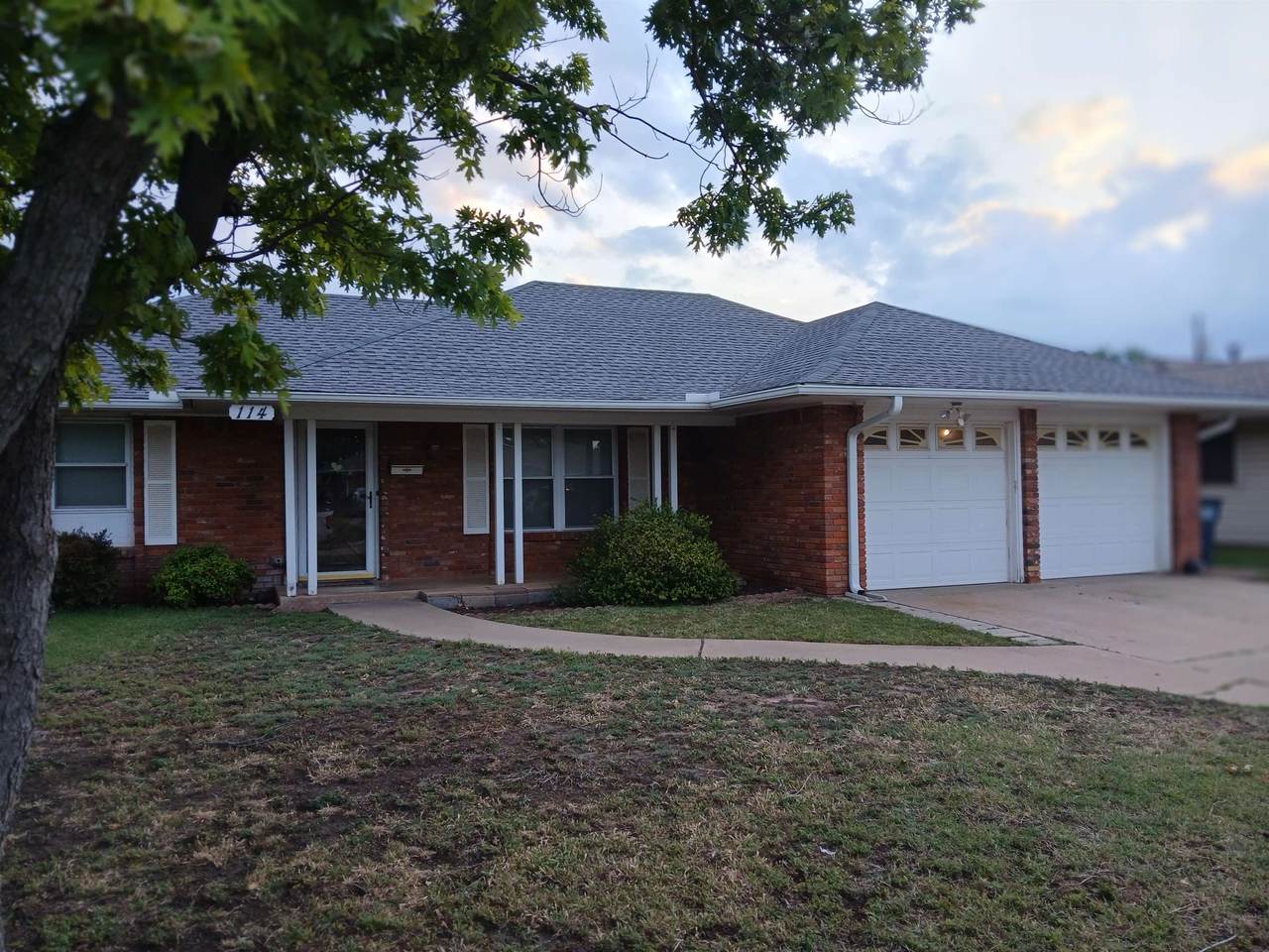 114 Jane Ln - Photo 1