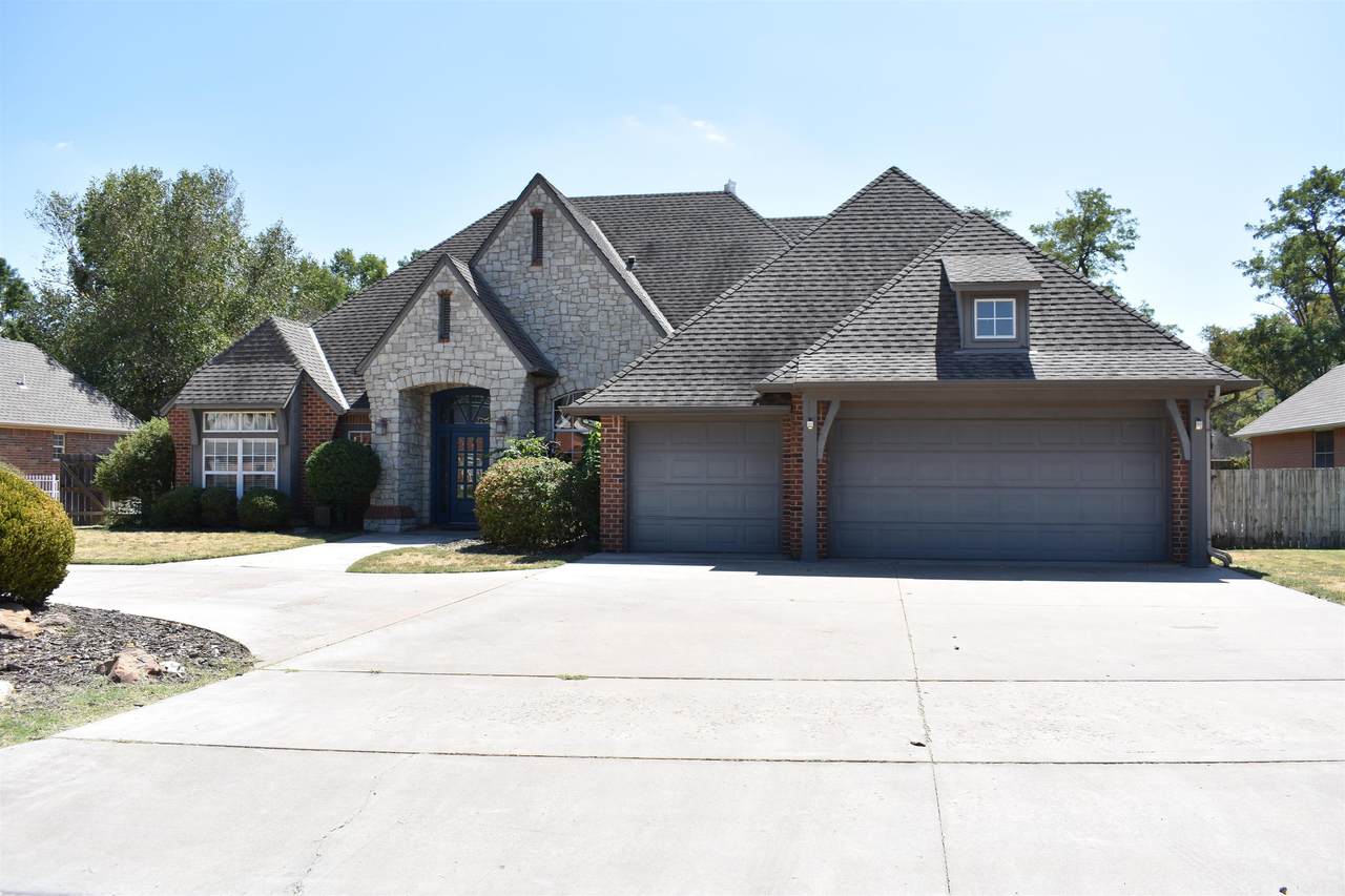 3507 Northlake Ln - Photo 1