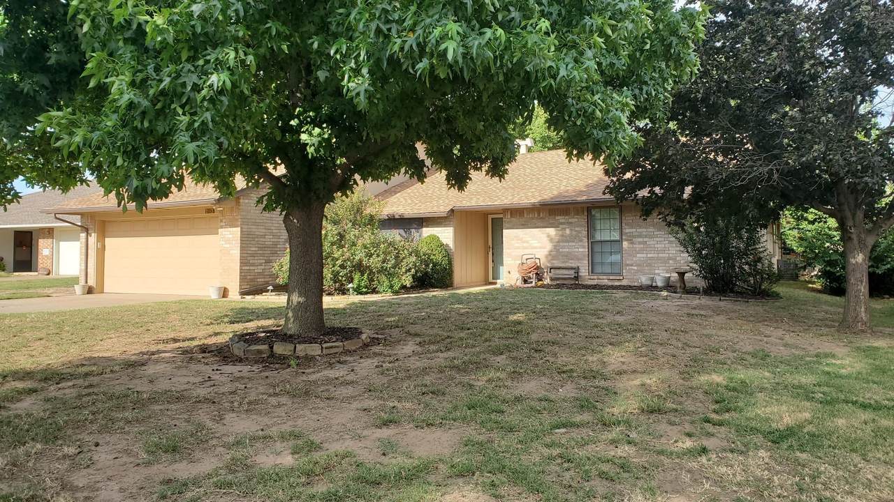 2913 Candlestick - Photo 1