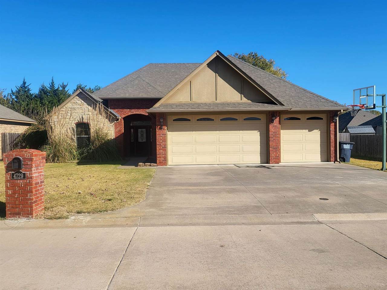 4729 Minco Rd - Photo 1