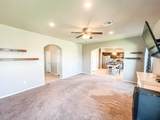 3810 Scarlet Ln - Photo 3
