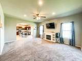 3810 Scarlet Ln - Photo 4