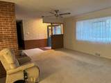 123 Oakwood Dr - Photo 3