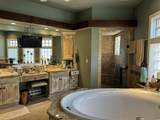 922 Compound - Photo 20