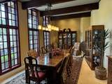 922 Compound - Photo 4