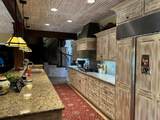 922 Compound - Photo 9