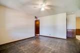 615 Cherokee St - Photo 2