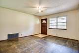 615 Cherokee St - Photo 3
