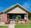 211 Ellis - Photo 1