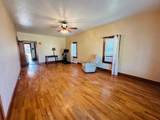 211 Ellis - Photo 2