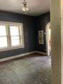 442 Davis - Photo 5