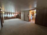 1909 Maple Ave - Photo 3