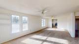 1423 5th St - Photo 2