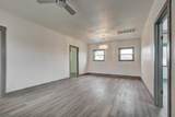 2002 Chestnut Ave - Photo 4