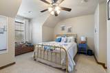 2826 Kelly - Photo 34