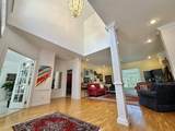 2421 Sherwood Ct - Photo 4