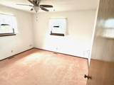 2702 Oakwood - Photo 17