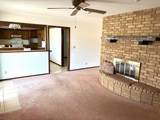 2702 Oakwood - Photo 7