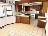 2702 Oakwood - Photo 9
