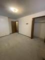2076 Lantern Ln - Photo 10